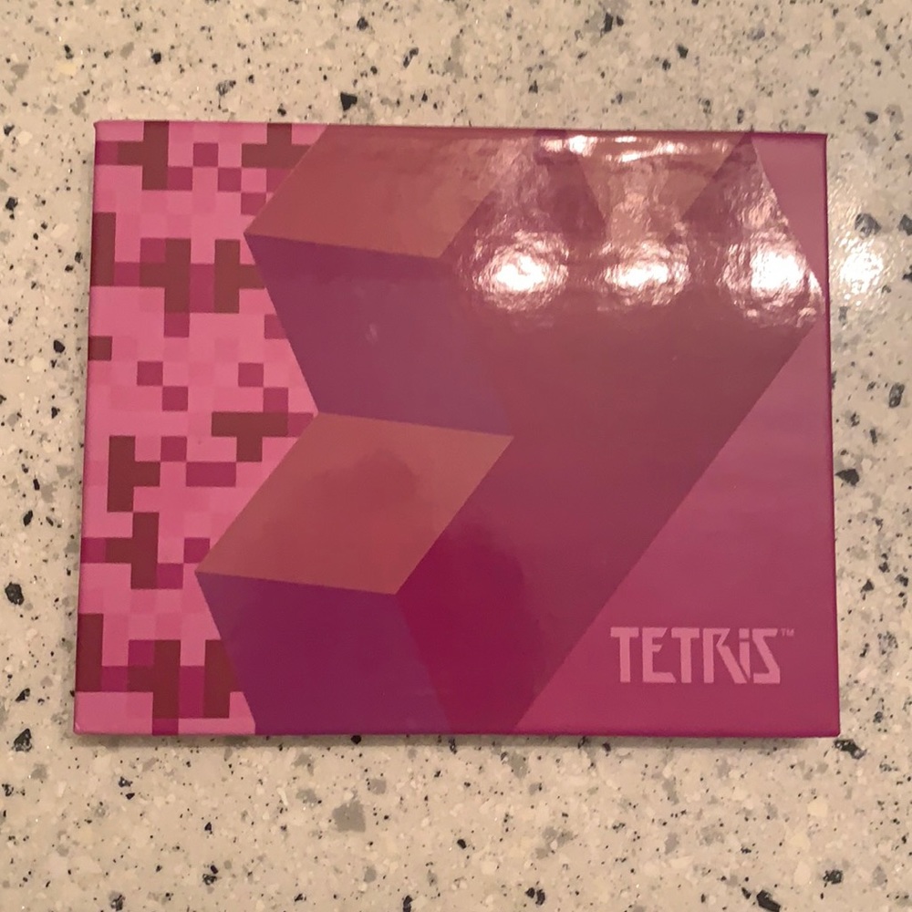 Tetris eye shadow palette. Never been used.